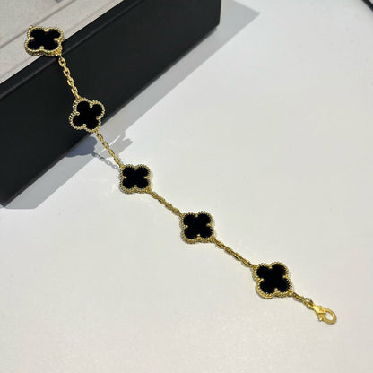 [⭐Aura] CLOVER 5 MOTIF ONYXS BRACELET COLLECTION