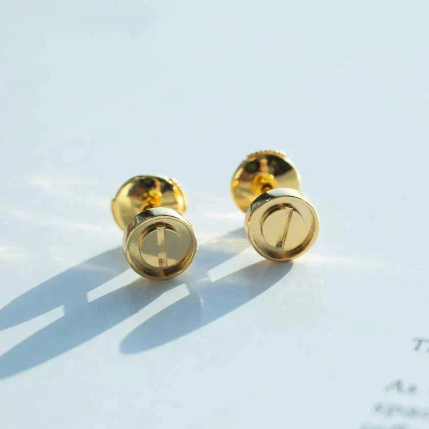 [⭐Aura]LOVE EARRINGS GOLD 10MM