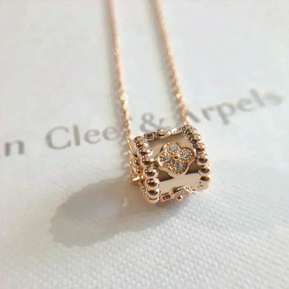 [⭐Aura]PERLEE PEDANT NECKLACE GOLD / ROSE GOLD