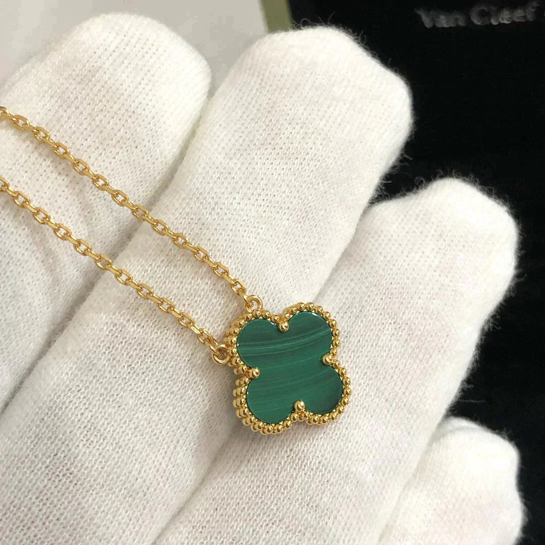 [⭐Aura]CLOVER 15MM MALACHITE SINGLE FLOWER  NECKLACE