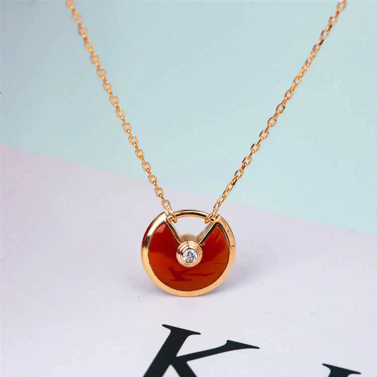 [⭐Aura]AMULETTE GOLD CARNELIAN ONYX NECKLACE