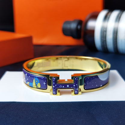 [⭐Aura]H STAR AND MOON BRACELET 12MM