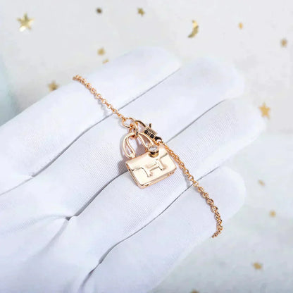 [⭐Aura]AMULETTE PEDANT ROSE GOLD NECKLACE
