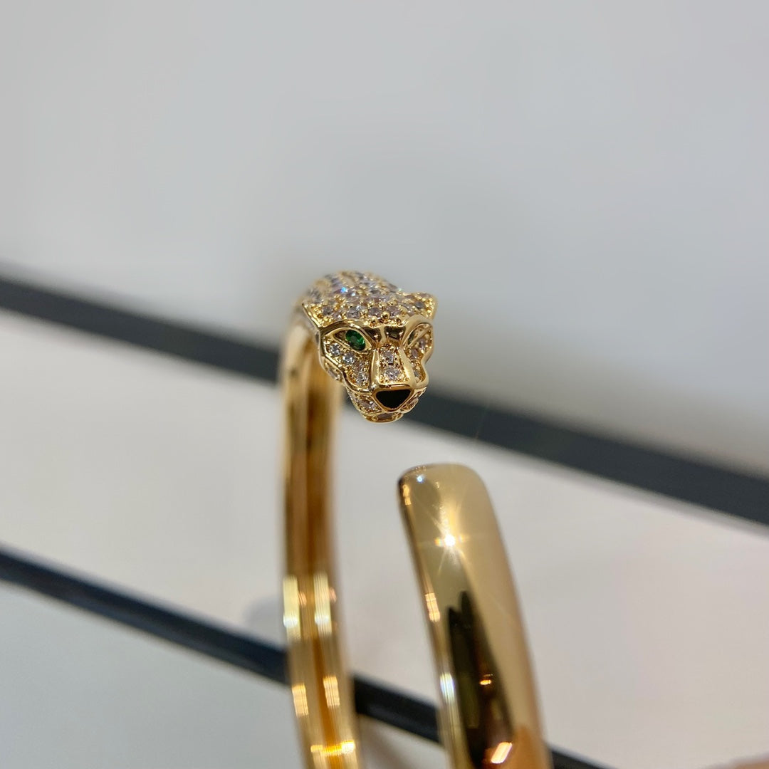[⭐Aura]PANTHERE GOLD DIAMOND OPEN BRACELET