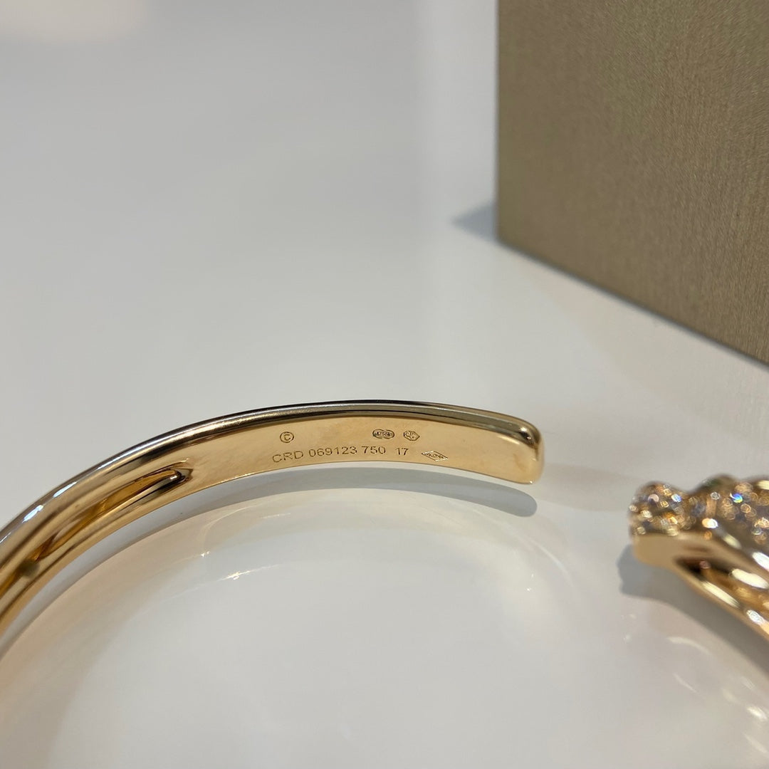 [⭐Aura]PANTHERE GOLD DIAMOND OPEN BRACELET