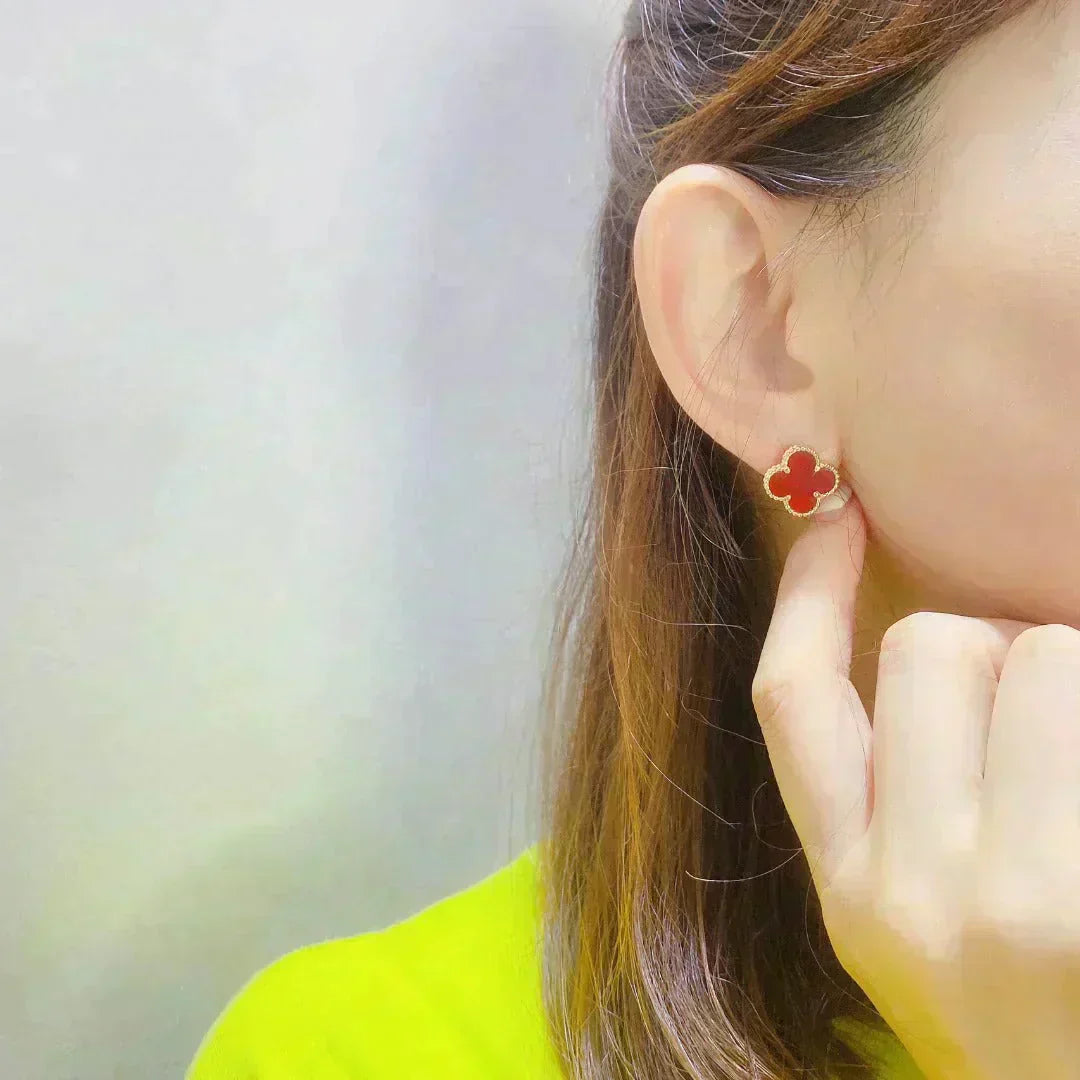 [⭐Aura]CLOVER MEDIUM 1 MOTIFS CARNELIAN  EARRINGS
