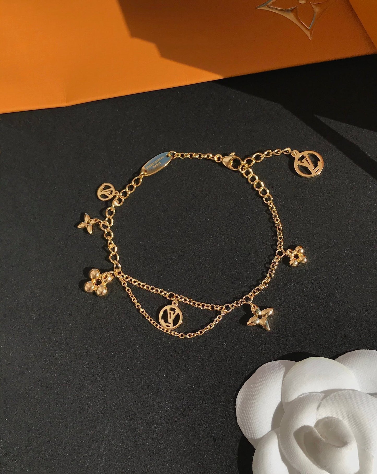 [⭐Aura]BLOOMING PINK GOLD MOP BRACELET