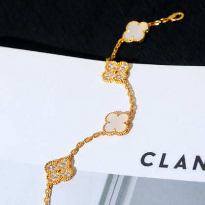 [⭐Aura]CLOVER WHITE PEARL MOP 5 MOTIF BRACELET COLLECTION