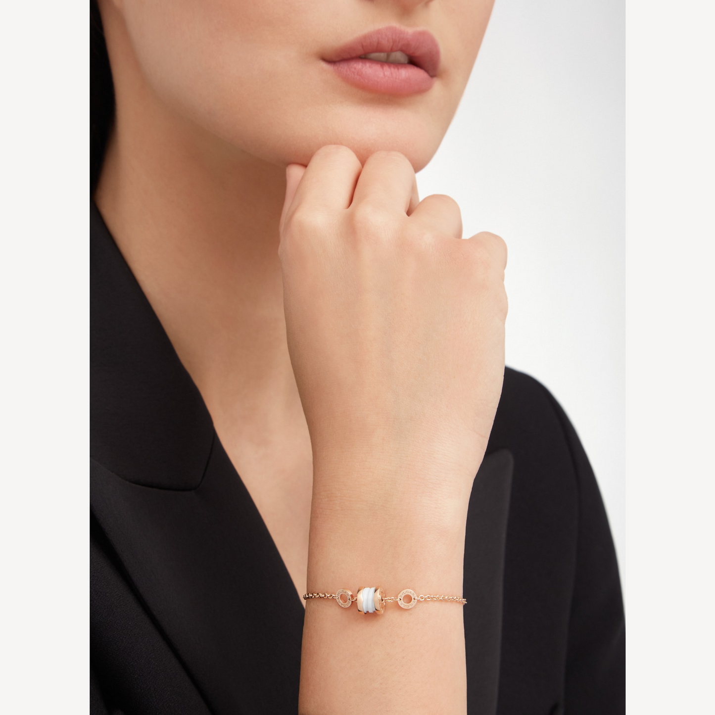 [⭐Aura]ZERO 1 SOFT PINK GOLD AND WHITE CERAMIC BRACELET