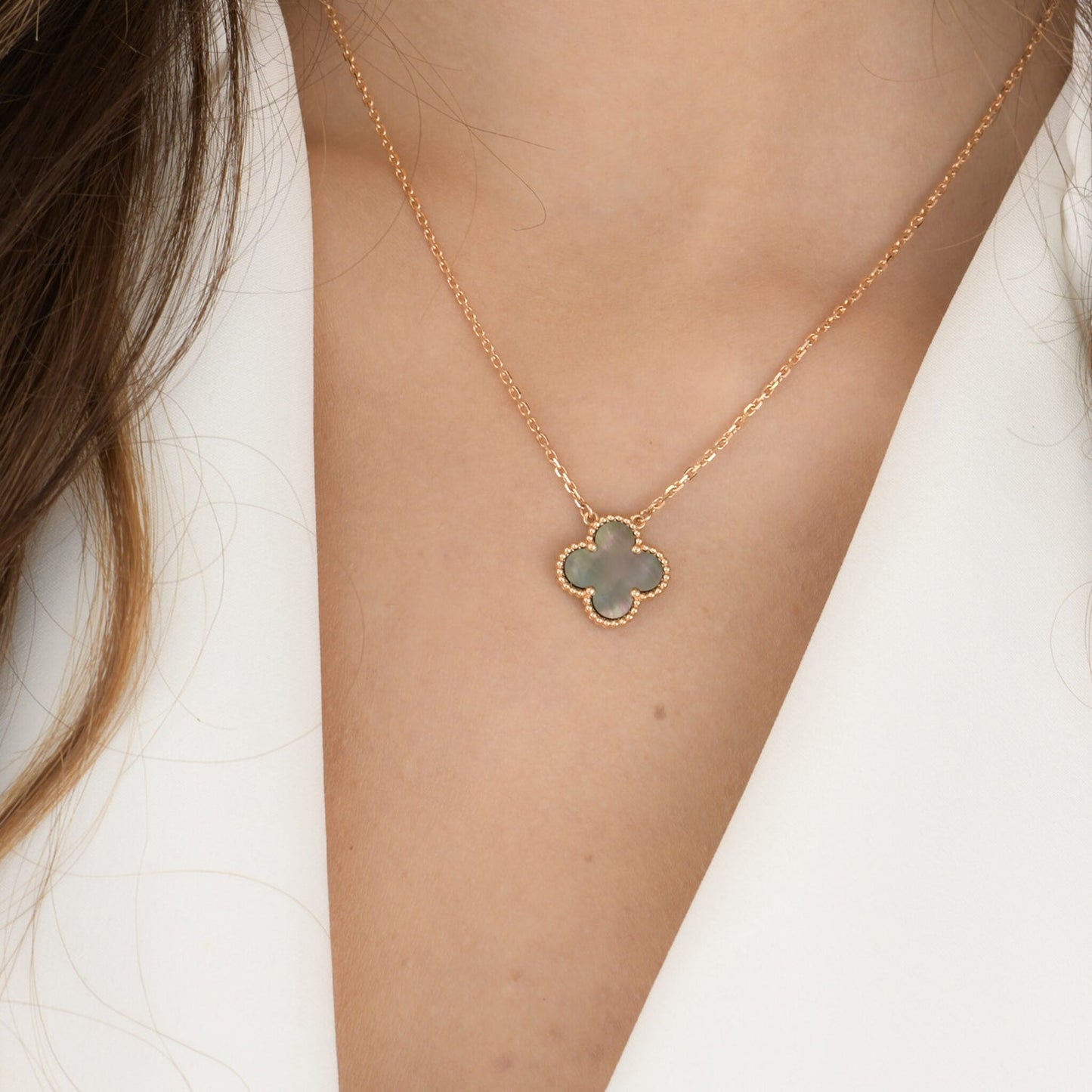 [⭐Aura]CLOVER 15MM  GRAY MOTHER OF PEARL NECKLACE