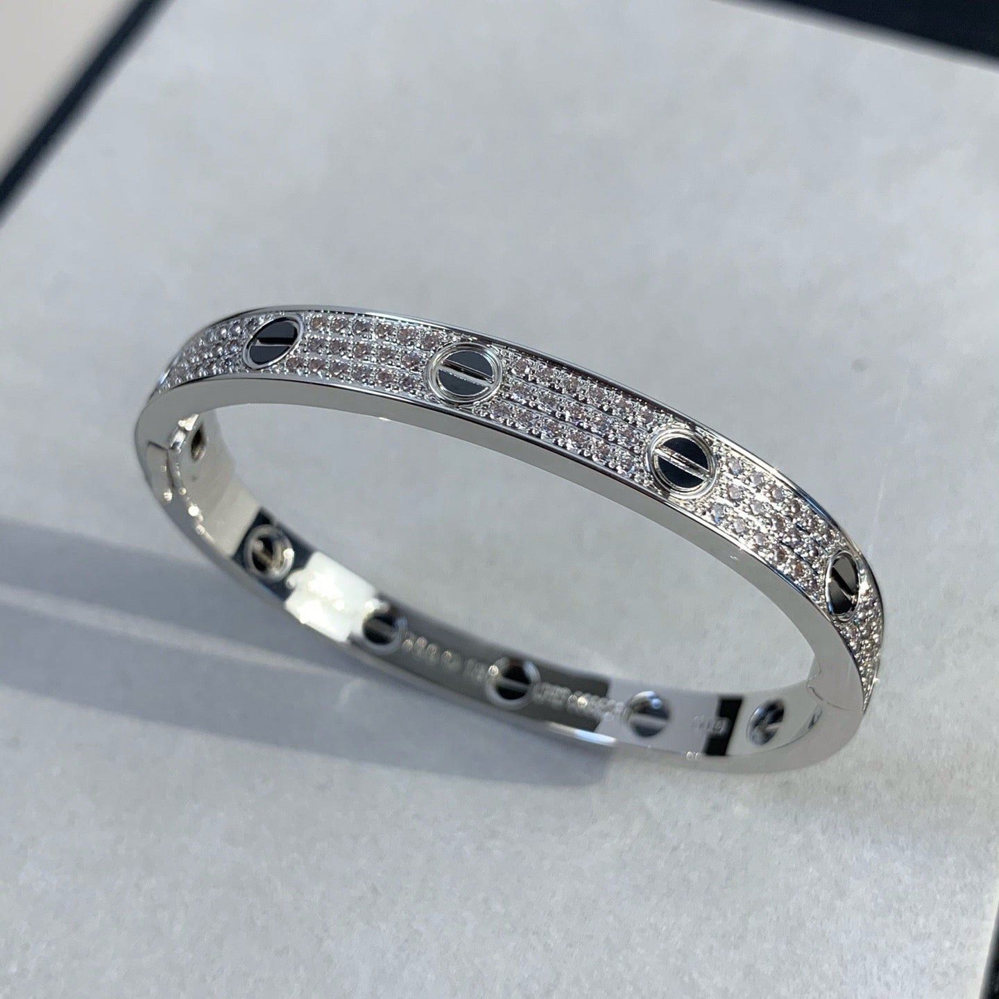[⭐Aura]LOVE BRACELET 6.1MM DIAMOND-PAVED CERAMIC