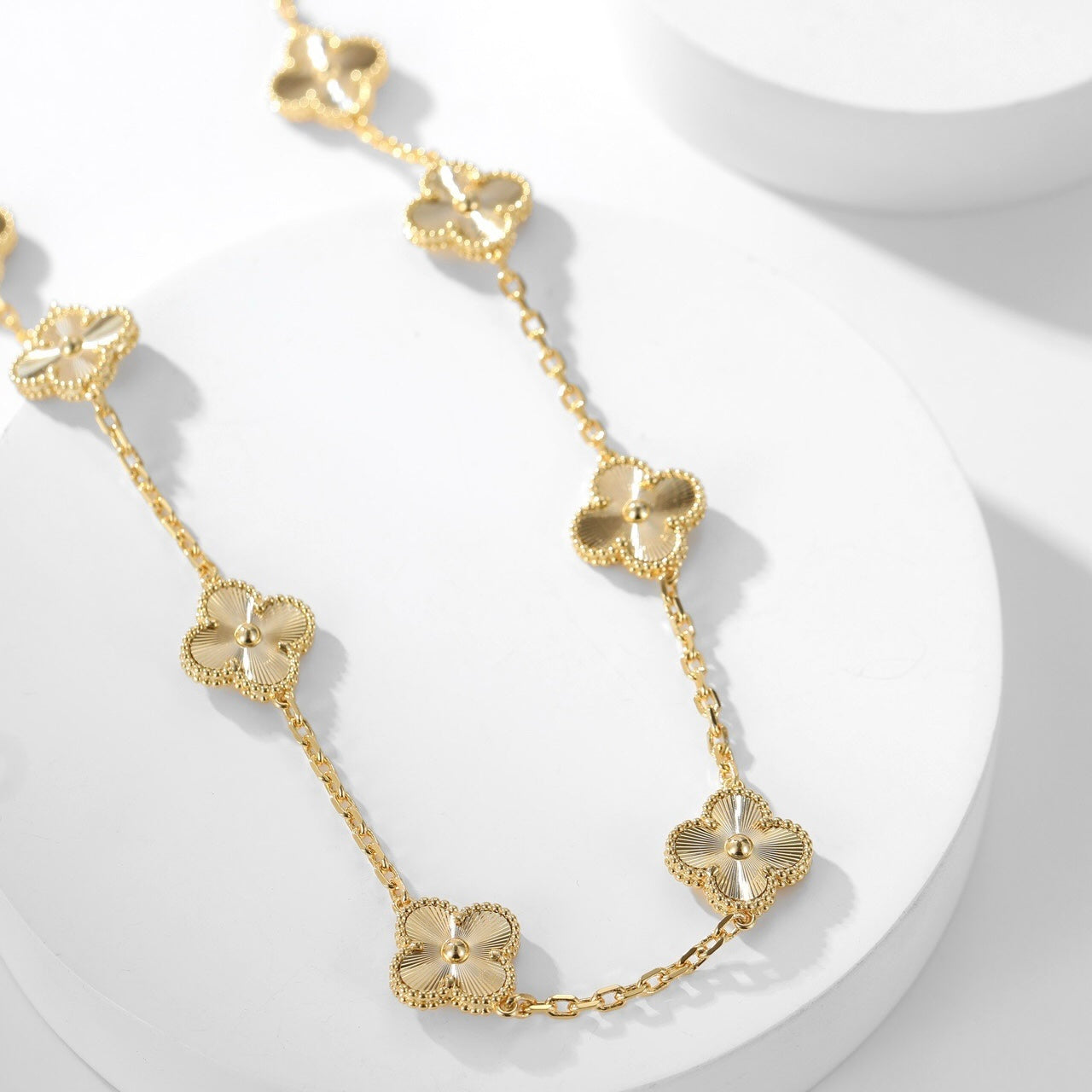 [⭐Aura]CLOVER 10 MOTIFS LASER NECKLACE
