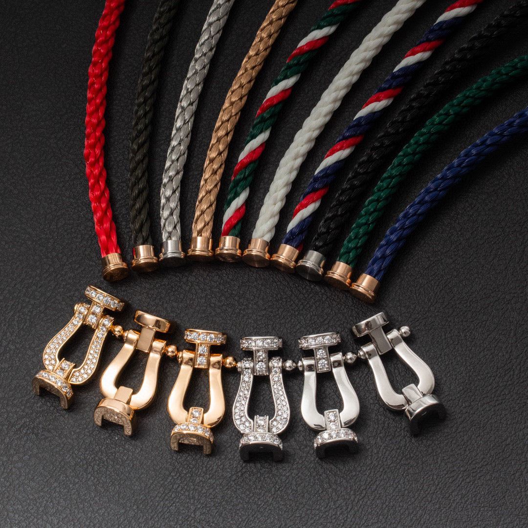 [⭐Aura]FORCE LARGE HORSESHOE HALF DIAMOND BRACELET SILVER