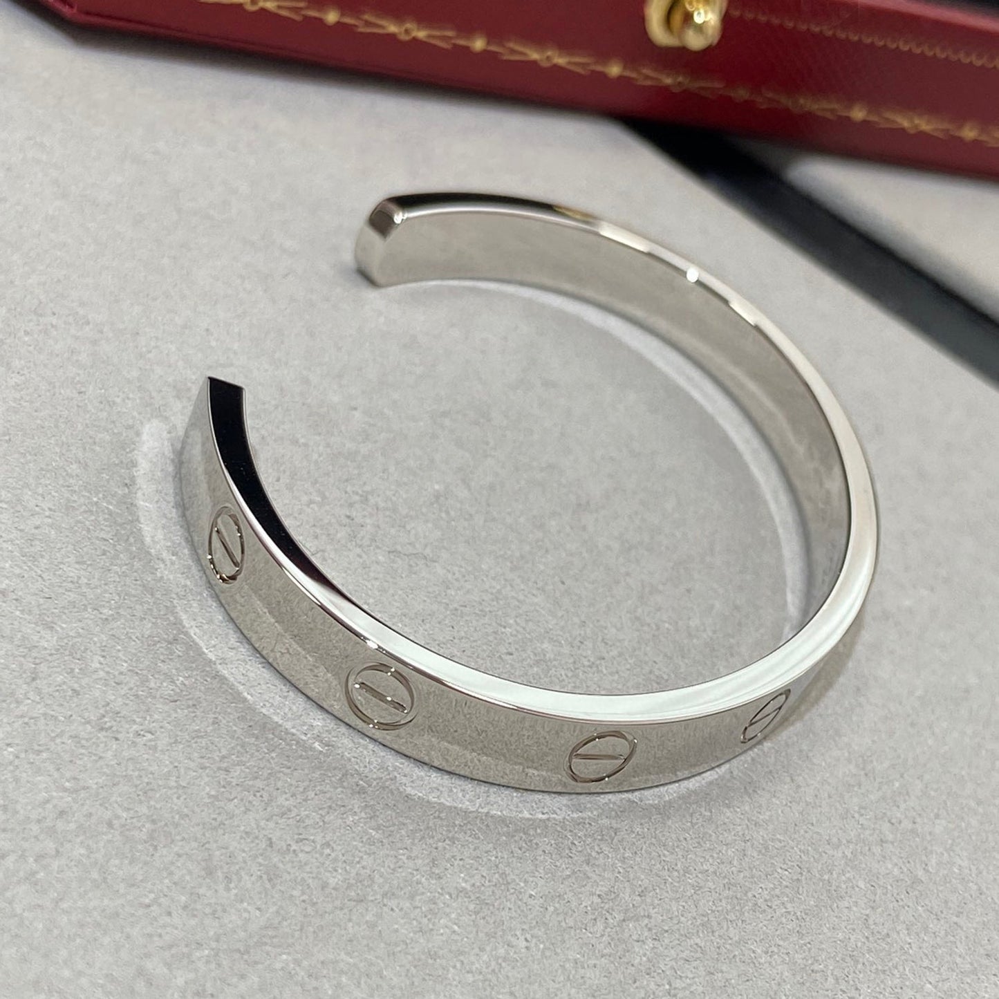 [⭐Aura]LOVE BRACELET 6.1MM 1 DIAMOND OPEN CUFF