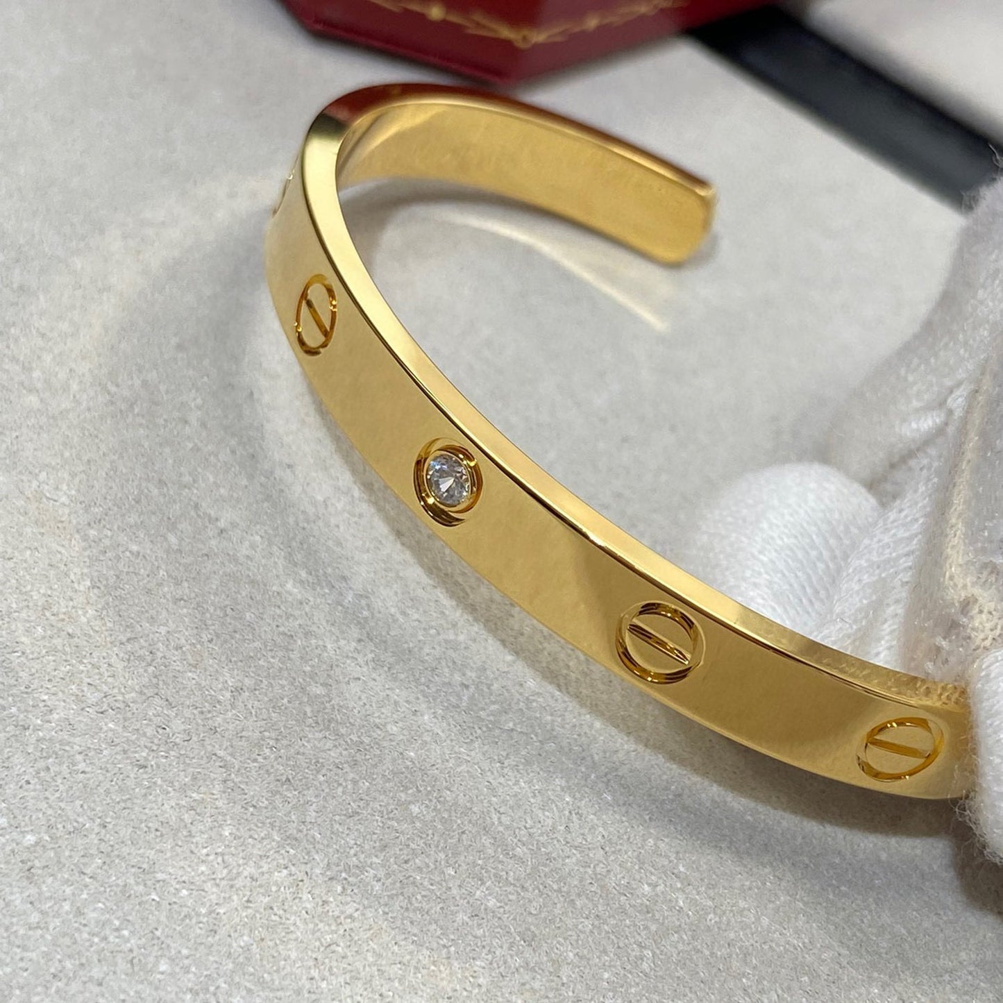 [⭐Aura]LOVE BRACELET 6.1MM 1 DIAMOND OPEN CUFF