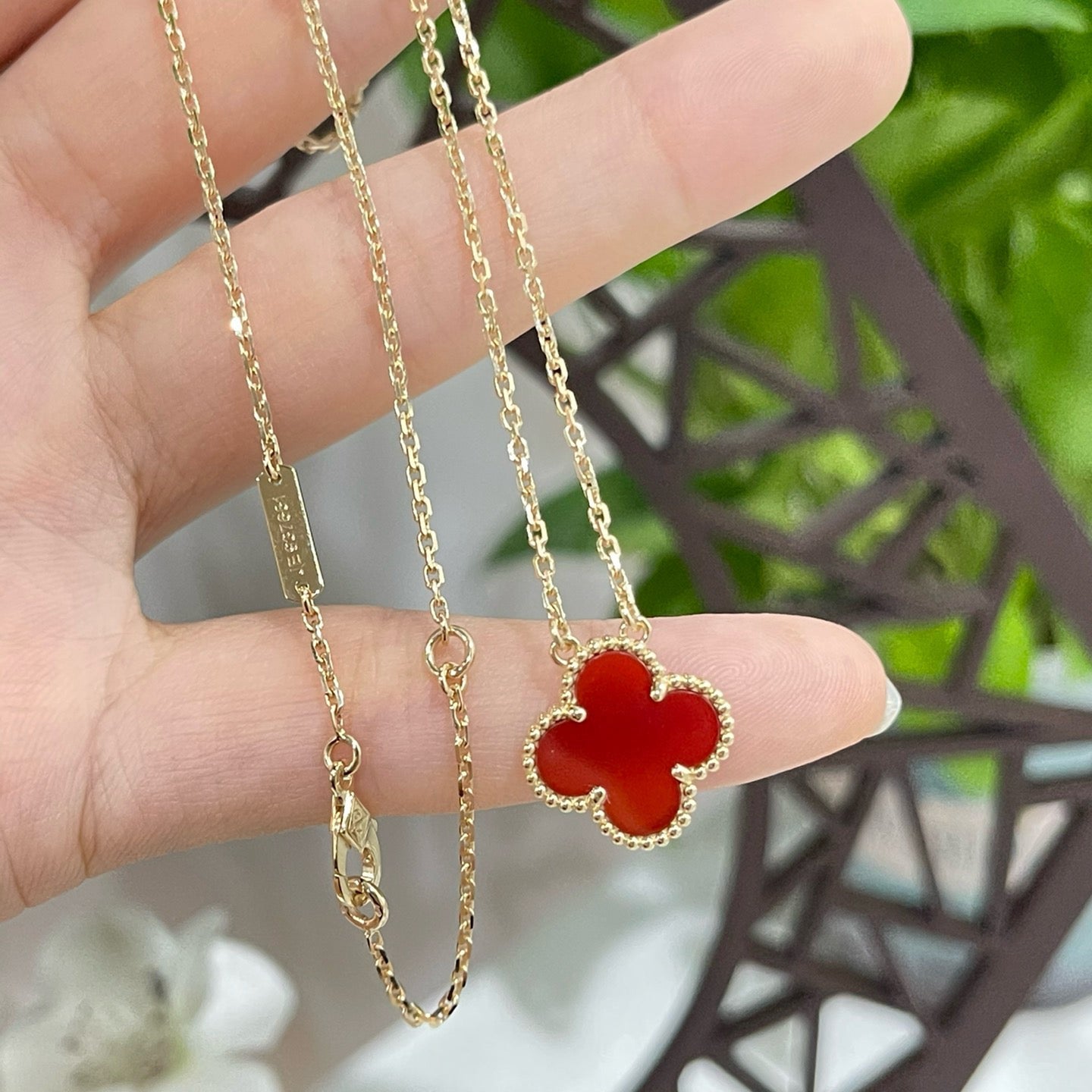 [⭐Aura]CLOVER 15MM CARNELIAN SINGLE FLOWER NECKLACE