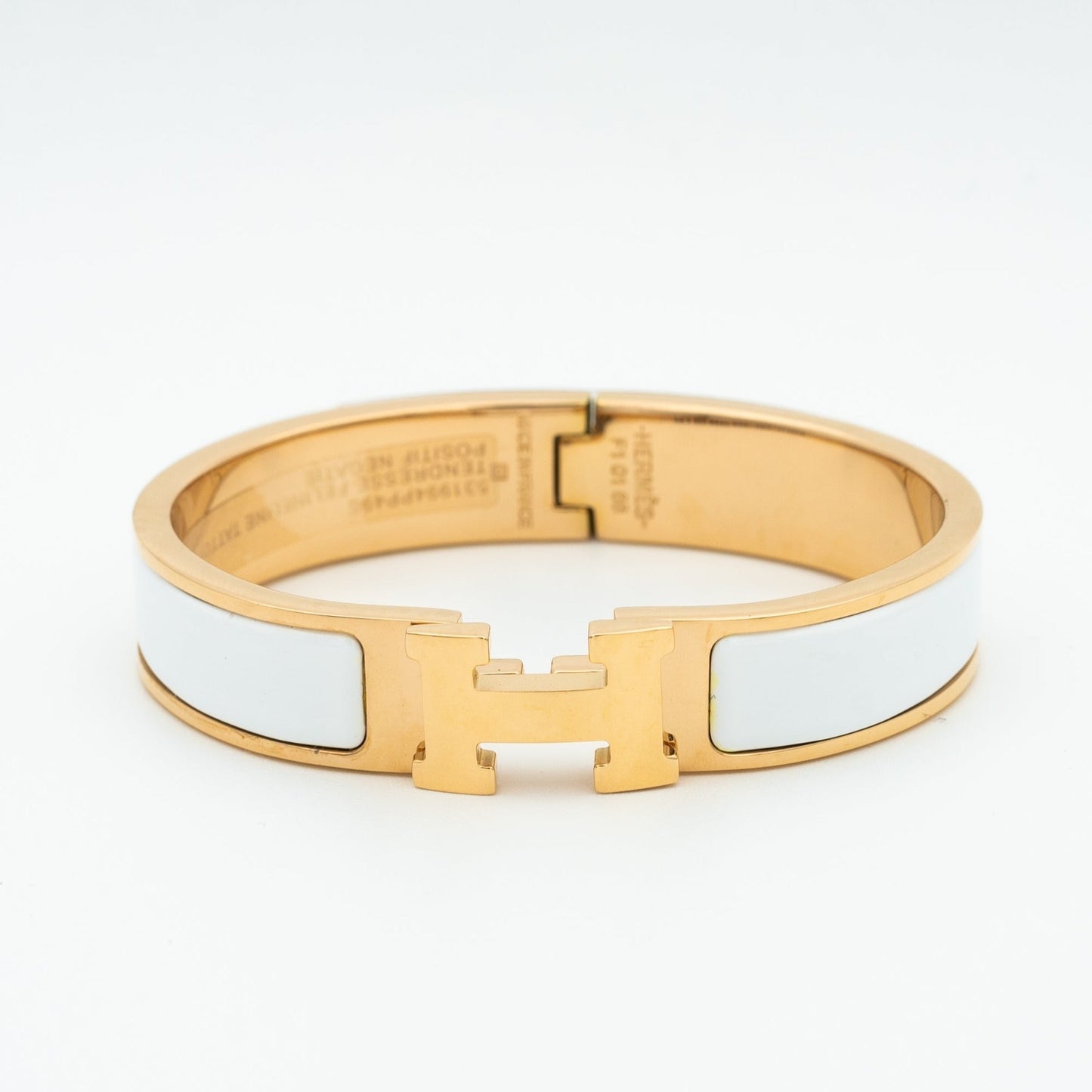 [⭐Aura]H WHITE BRACELET