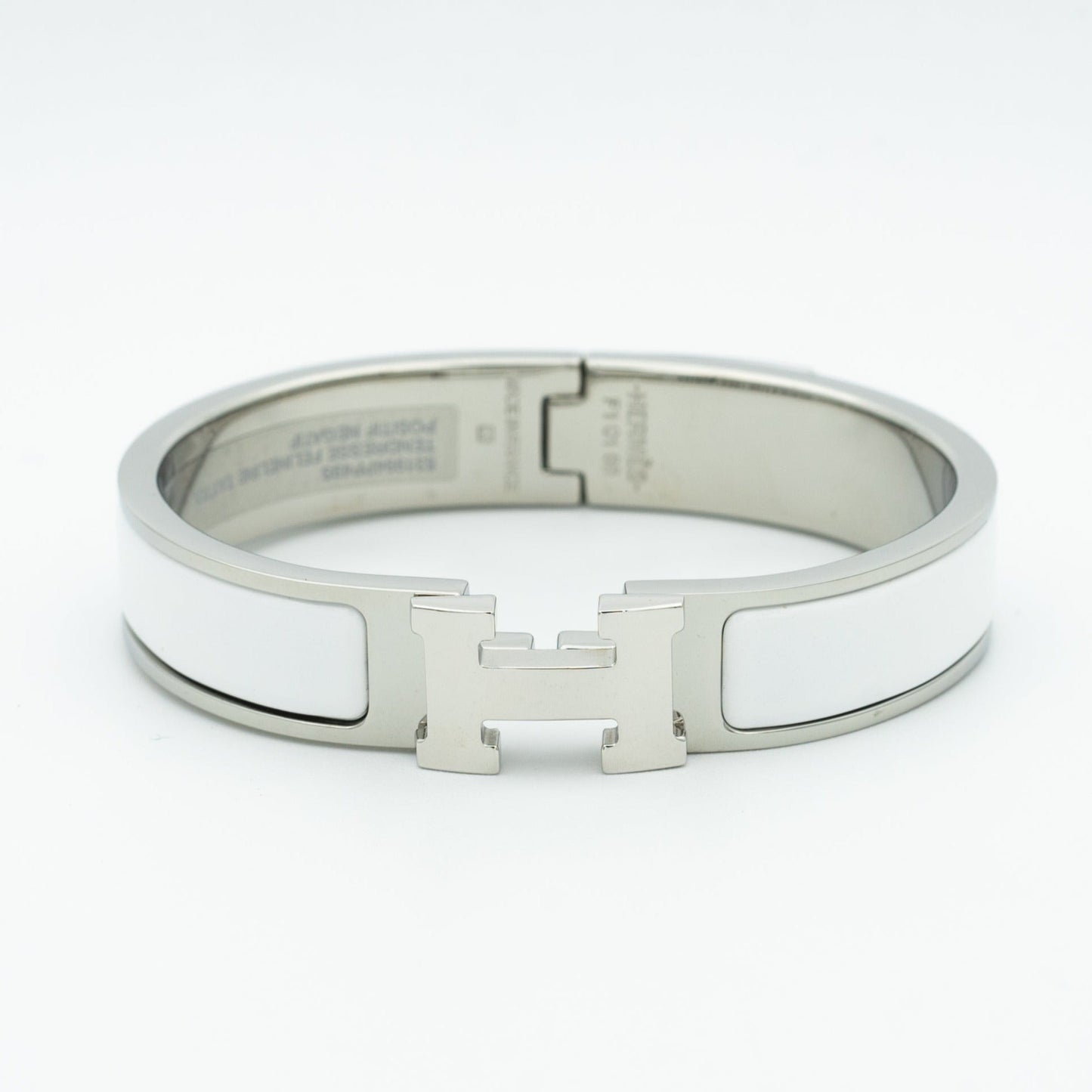 [⭐Aura]H WHITE BRACELET