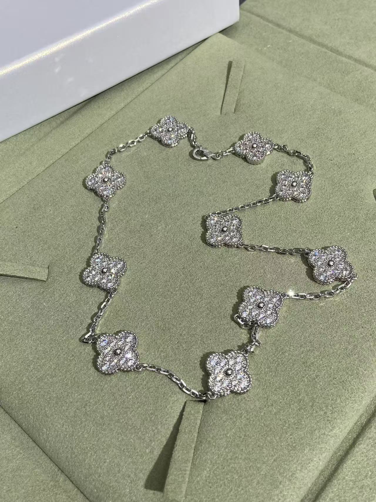 [⭐Aura]CLOVER 10 MOTIFS  FULL DIAMOND NECKLACE