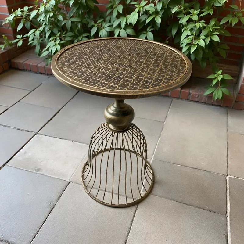 Vintage Industrial Metal and Iron Coffee table - Antique Brass/ Copper-like finish, Heavy-Duty Outdoor/Indoor center or side table for Patio, Cafe, Bar, Living Room - No Wiring Needed, Easy Maintenance, Patio Furniture, 