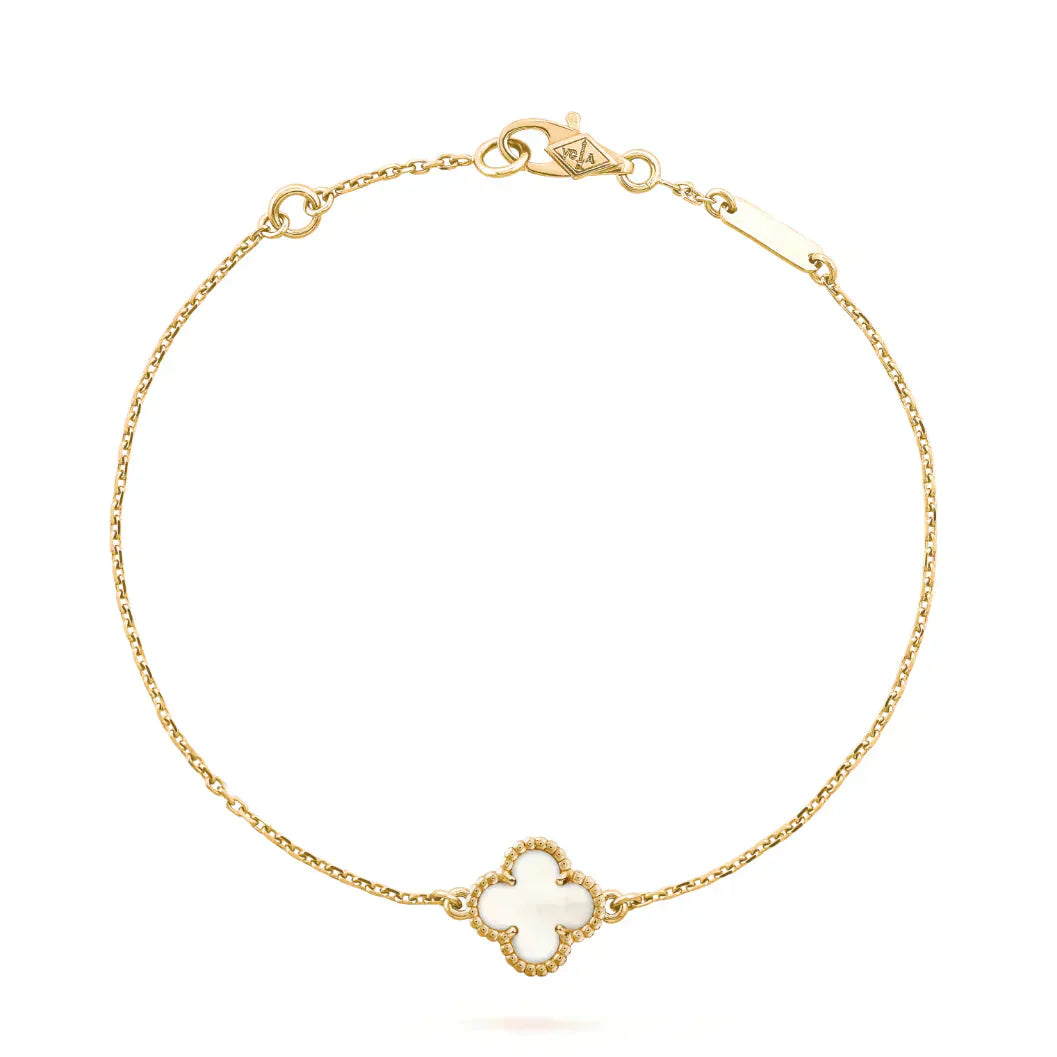 [⭐Aura]CLOVER WHITE MOP SINGLE FLOWER BRACELET