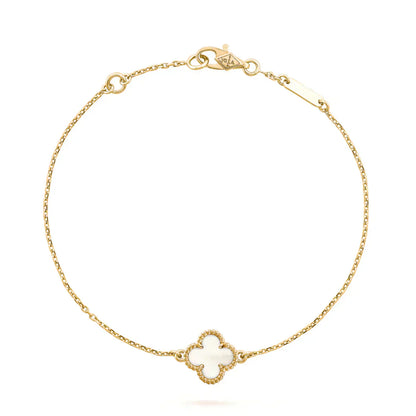 [⭐Aura]CLOVER WHITE MOP SINGLE FLOWER BRACELET